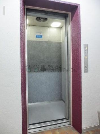 エレベーター