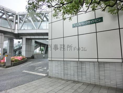 パーキング出入り口