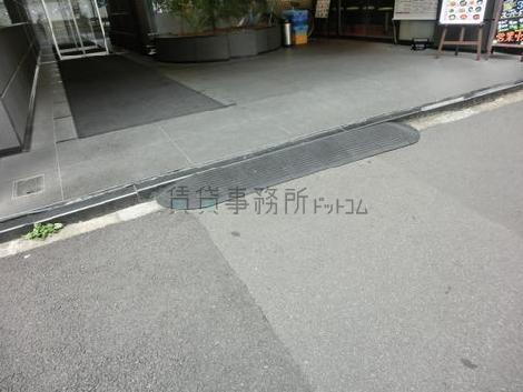 正面玄関