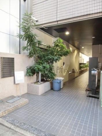 正面玄関