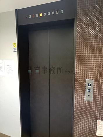 エレベーター
