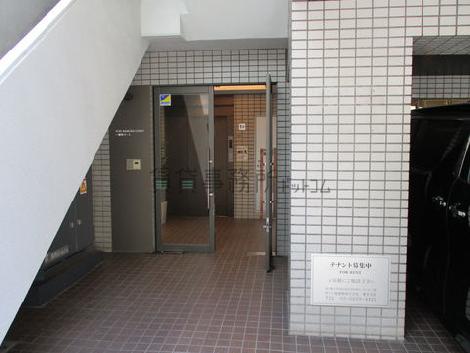 正面玄関