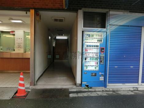 正面玄関