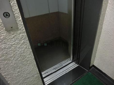 エレベーター