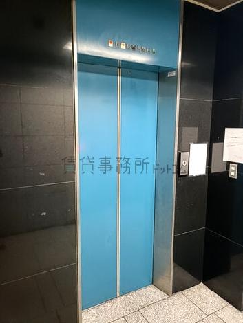 エレベーター