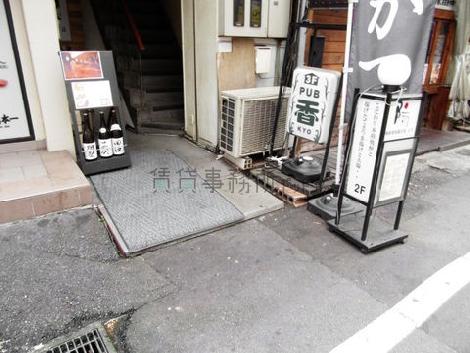 正面玄関