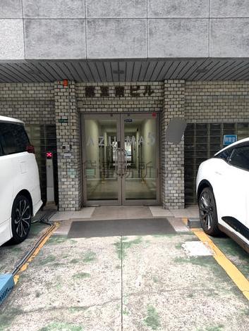 正面玄関