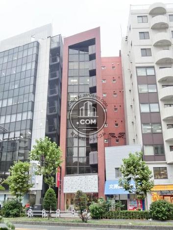 山萬ビルの外観写真
