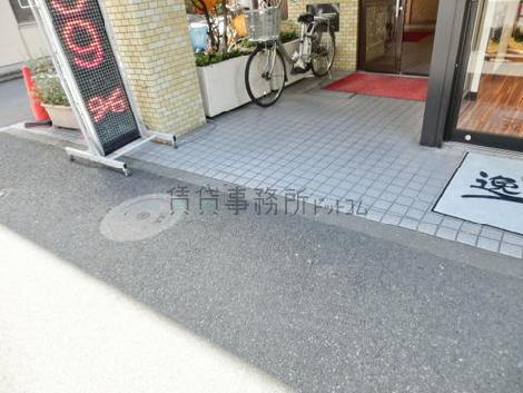 正面玄関