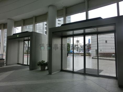 正面玄関