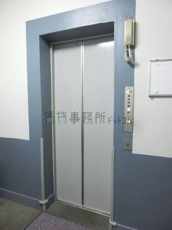 エレベーター