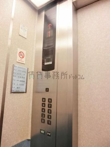 エレベーター