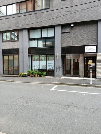 正面玄関