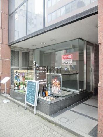 正面玄関