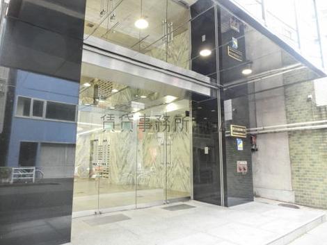 間口の広い玄関