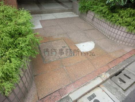 正面玄関