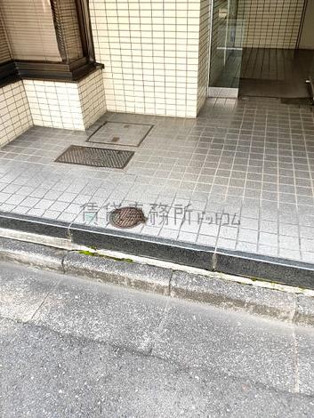 正面玄関