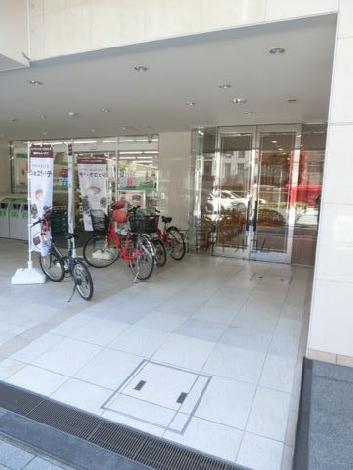 正面玄関