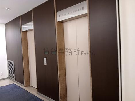 エレベーター