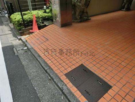 正面玄関