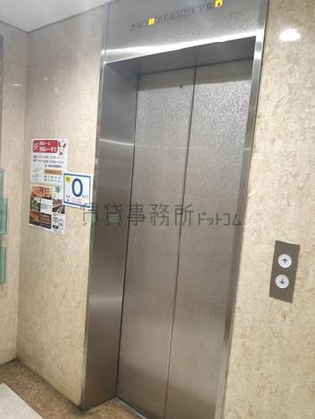 エレベーター