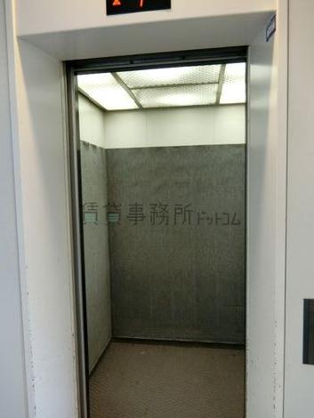 エレベーター