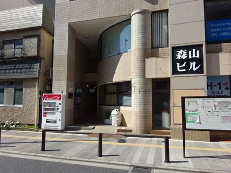 正面玄関