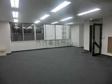 トミービルの室内