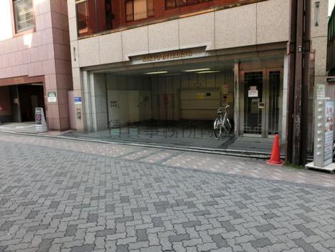 正面玄関になります