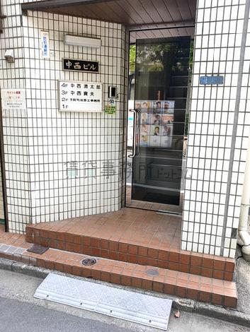 正面玄関