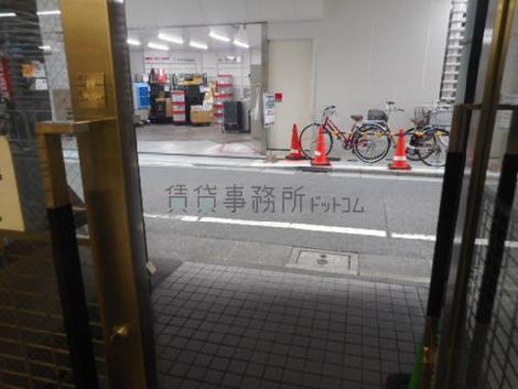 正面玄関