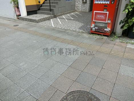 正面玄関