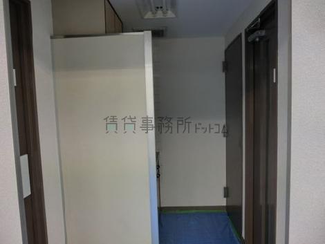 日本橋内山ビルの室内