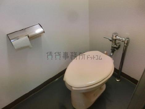 日本橋内山ビルのトイレ