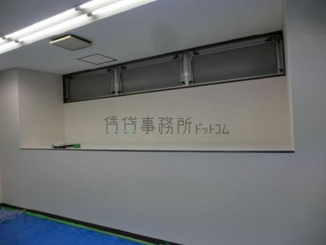 日本橋内山ビルの室内