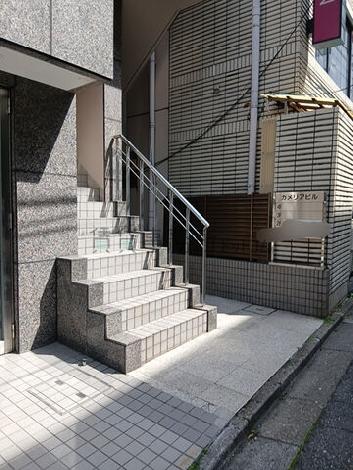 正面玄関