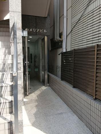 正面玄関