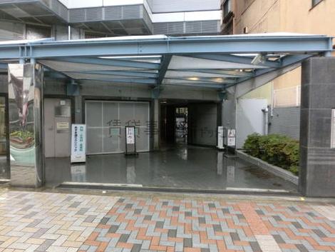 正面玄関
