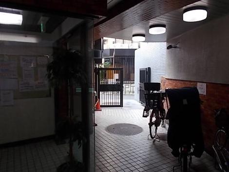 正面玄関