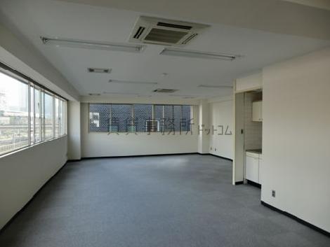 秀和浜松町駅前ビルの室内
