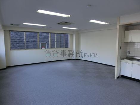 秀和浜松町駅前ビルの室内