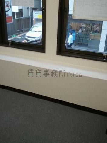 本郷ゼットエスビルの室内