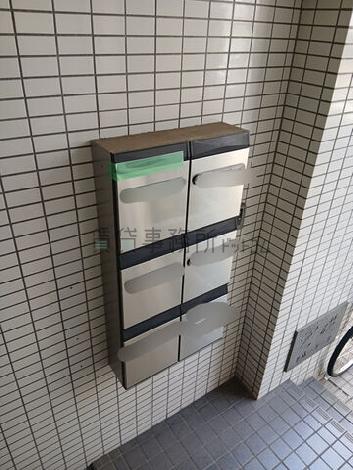 ポスト