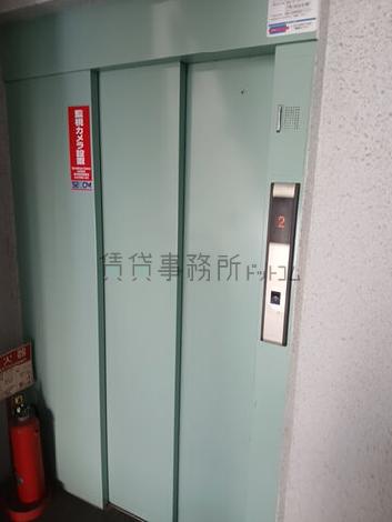 エレベーター