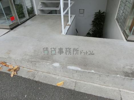 正面玄関