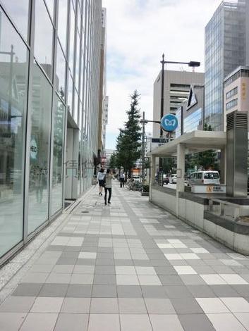 京橋駅直ぐ