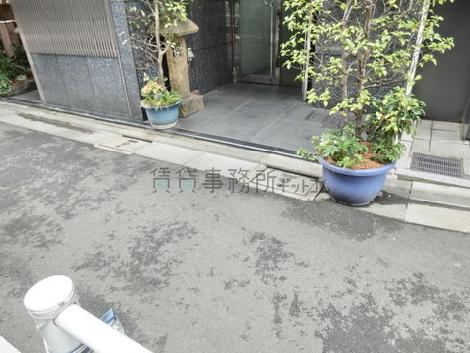 汐留AZビルの給湯室