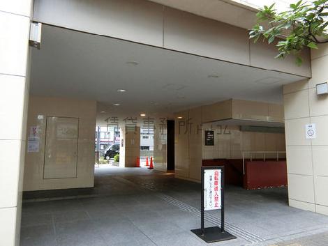 正面玄関