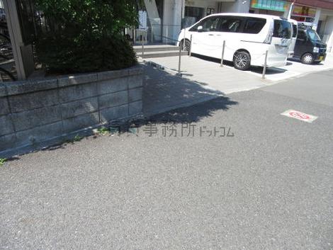 正面玄関