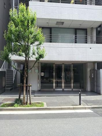正面玄関